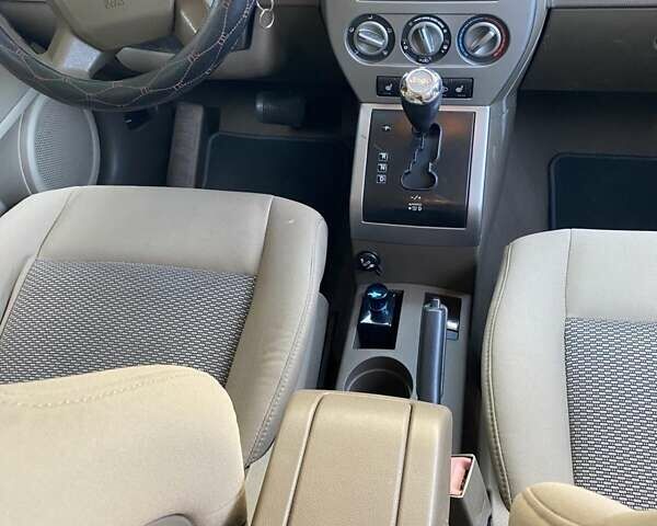 Черный Джип Компас, объемом двигателя 2.36 л и пробегом 130 тыс. км за 5900 $, фото 9 на Automoto.ua