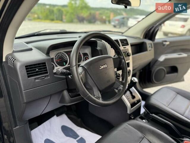 Чорний Джип Compass, об'ємом двигуна 2.4 л та пробігом 230 тис. км за 7550 $, фото 44 на Automoto.ua
