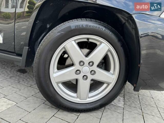 Чорний Джип Compass, об'ємом двигуна 2.4 л та пробігом 230 тис. км за 7550 $, фото 9 на Automoto.ua