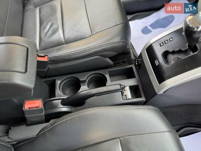 Чорний Джип Compass, об'ємом двигуна 2.4 л та пробігом 230 тис. км за 7550 $, фото 69 на Automoto.ua