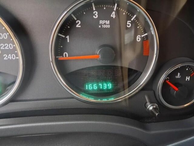 Чорний Джип Compass, об'ємом двигуна 2.4 л та пробігом 166 тис. км за 3200 $, фото 11 на Automoto.ua