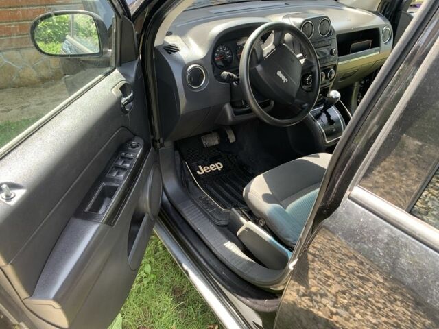 Чорний Джип Compass, об'ємом двигуна 2.4 л та пробігом 250 тис. км за 6500 $, фото 7 на Automoto.ua