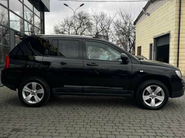 Черный Джип Компас, объемом двигателя 2.2 л и пробегом 185 тыс. км за 10900 $, фото 7 на Automoto.ua