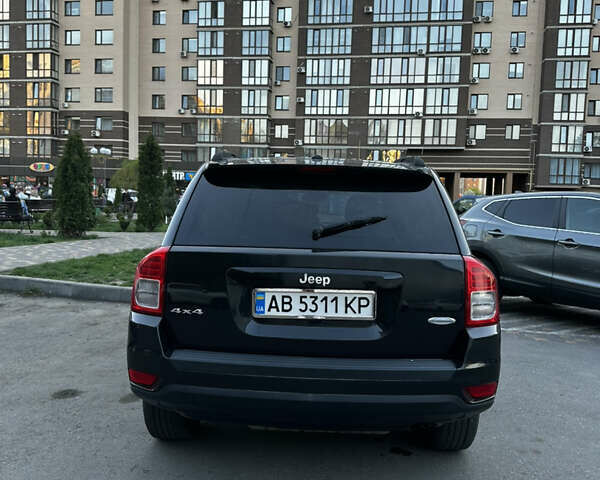 Чорний Джип Compass, об'ємом двигуна 2.36 л та пробігом 175 тис. км за 9000 $, фото 3 на Automoto.ua