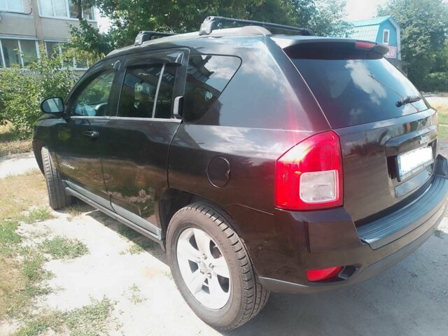 Черный Джип Компас, объемом двигателя 2 л и пробегом 210 тыс. км за 9000 $, фото 11 на Automoto.ua