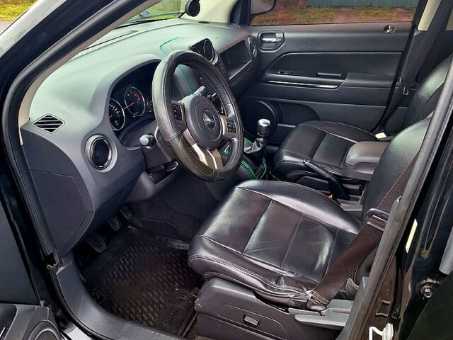 Чорний Джип Compass, об'ємом двигуна 2.1 л та пробігом 21000 тис. км за 9500 $, фото 7 на Automoto.ua