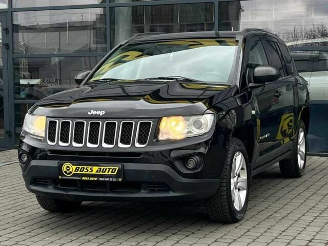 Черный Джип Компас, объемом двигателя 2.2 л и пробегом 185 тыс. км за 10900 $, фото 2 на Automoto.ua