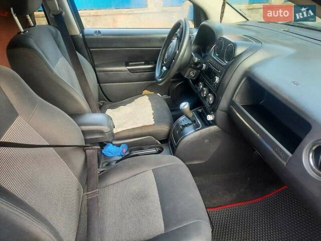 Черный Джип Компас, объемом двигателя 2 л и пробегом 250 тыс. км за 8500 $, фото 8 на Automoto.ua