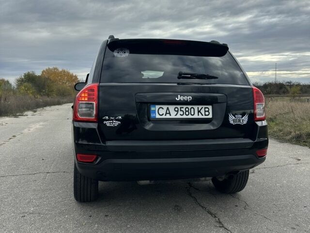 Джип Компас 2012 в Мироновке на Automoto.ua Черный Джип Компас, объемом двигателя 2.4 л и пробегом 240 тыс. км за 8500 $, фото 2 на Automoto.ua