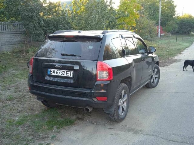 Черный Джип Компас, объемом двигателя 2.4 л и пробегом 250 тыс. км за 7300 $, фото 3 на Automoto.ua