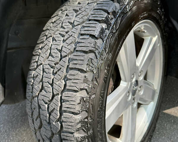 Чорний Джип Compass, об'ємом двигуна 2.14 л та пробігом 270 тис. км за 8888 $, фото 12 на Automoto.ua