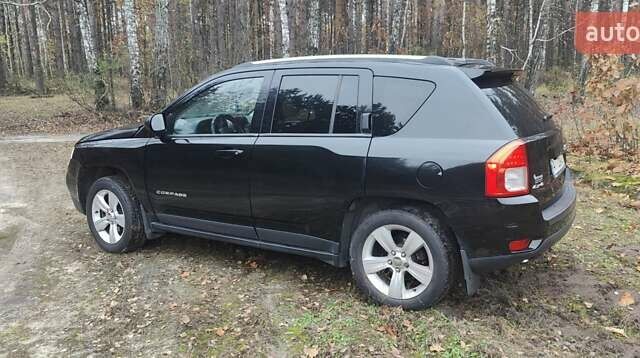 Черный Джип Компас, объемом двигателя 2.36 л и пробегом 198 тыс. км за 8700 $, фото 4 на Automoto.ua