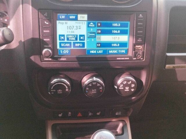 Джип Compass 2012 у Дніпро (Дніпропетровську) на Automoto.ua Чорний Джип Compass, об'ємом двигуна 2.4 л та пробігом 130 тис. км за 7900 $, фото 14 на Automoto.ua