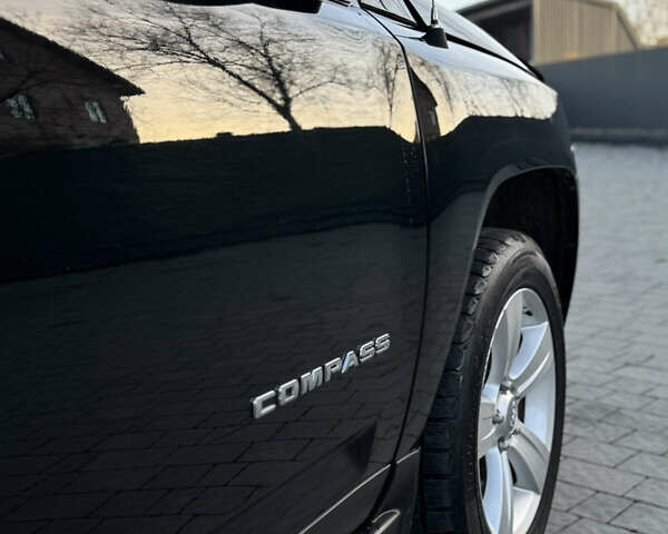 Чорний Джип Compass, об'ємом двигуна 2.36 л та пробігом 175 тис. км за 8650 $, фото 43 на Automoto.ua