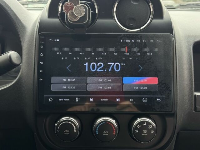 Черный Джип Компас, объемом двигателя 2 л и пробегом 152 тыс. км за 9900 $, фото 14 на Automoto.ua