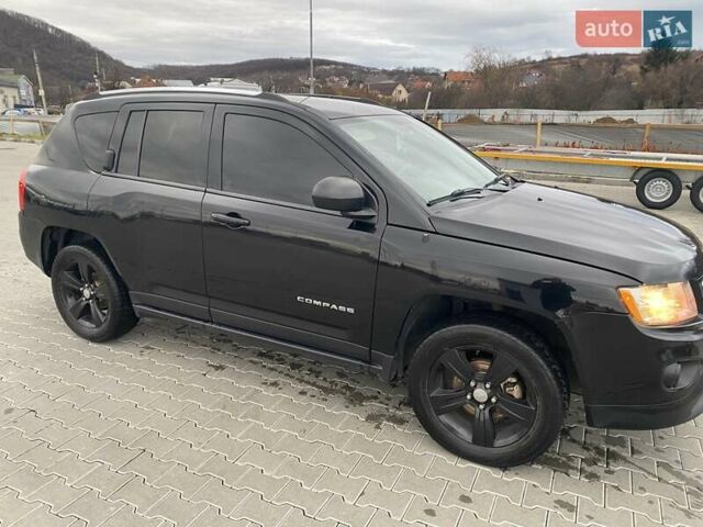 Черный Джип Компас, объемом двигателя 2.36 л и пробегом 253 тыс. км за 8700 $, фото 3 на Automoto.ua
