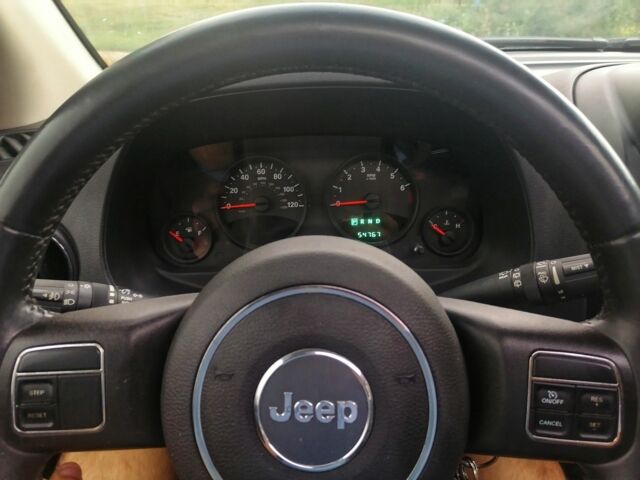Чорний Джип Compass, об'ємом двигуна 0.24 л та пробігом 94 тис. км за 11000 $, фото 11 на Automoto.ua