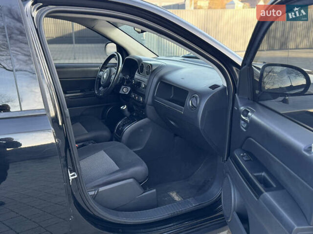 Чорний Джип Compass, об'ємом двигуна 2.36 л та пробігом 175 тис. км за 8650 $, фото 31 на Automoto.ua