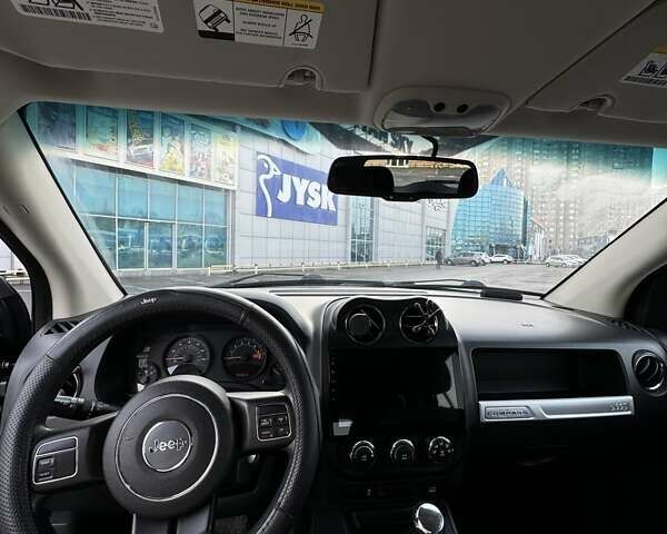 Черный Джип Компас, объемом двигателя 2.36 л и пробегом 160 тыс. км за 11000 $, фото 9 на Automoto.ua