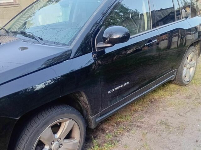 Чорний Джип Compass, об'ємом двигуна 2.4 л та пробігом 148 тис. км за 9500 $, фото 2 на Automoto.ua