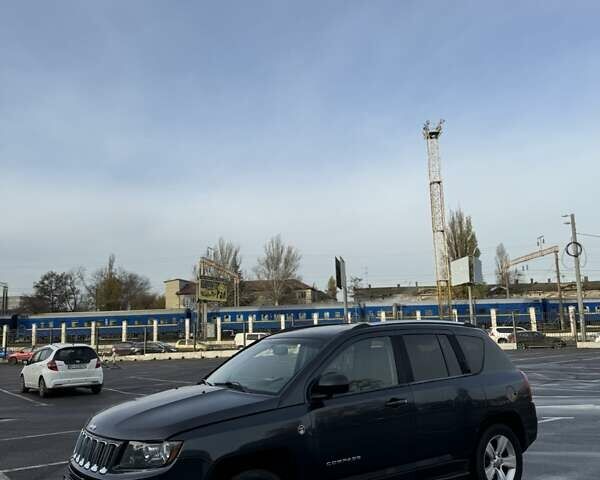 Черный Джип Компас, объемом двигателя 2.36 л и пробегом 160 тыс. км за 11000 $, фото 5 на Automoto.ua