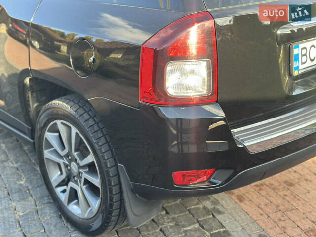 Черный Джип Компас, объемом двигателя 2.4 л и пробегом 176 тыс. км за 9400 $, фото 18 на Automoto.ua