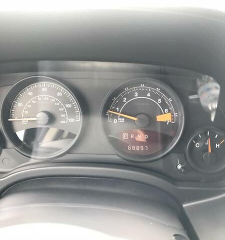Чорний Джип Compass, об'ємом двигуна 2.4 л та пробігом 170 тис. км за 12500 $, фото 4 на Automoto.ua