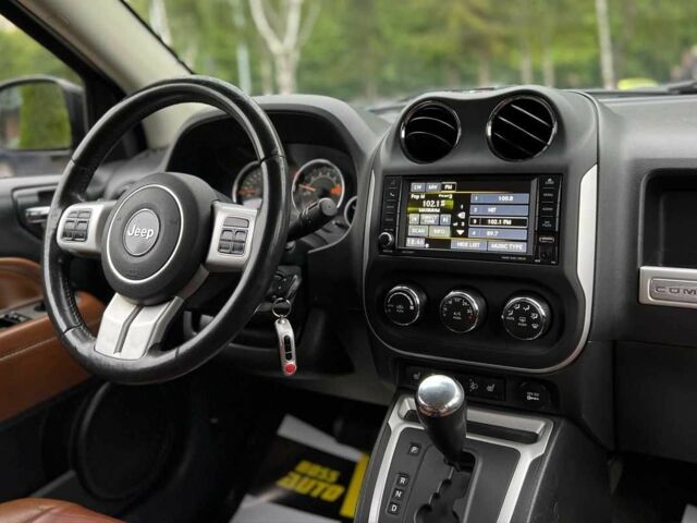 Черный Джип Компас, объемом двигателя 2.4 л и пробегом 175 тыс. км за 12700 $, фото 12 на Automoto.ua