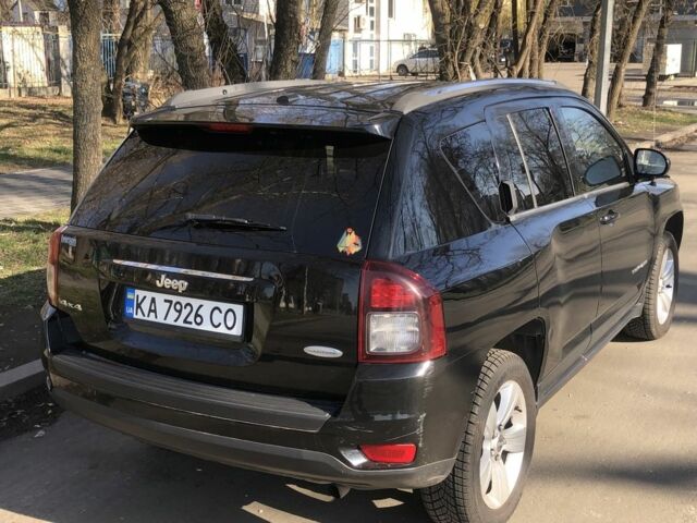 Черный Джип Компас, объемом двигателя 2.4 л и пробегом 1 тыс. км за 8300 $, фото 4 на Automoto.ua