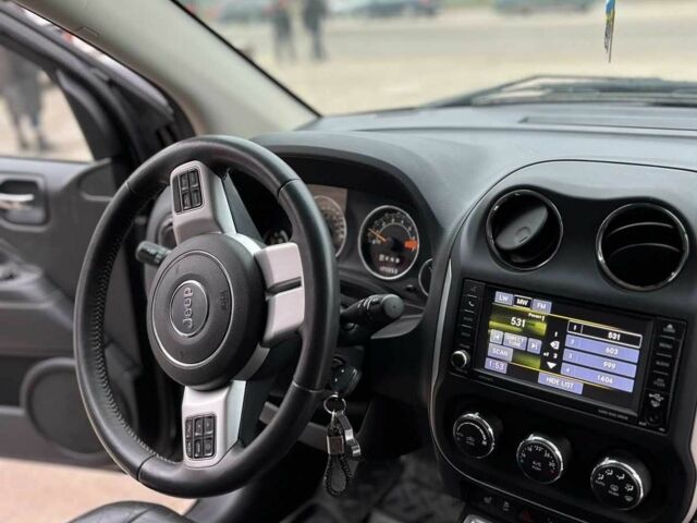 Чорний Джип Compass, об'ємом двигуна 0.24 л та пробігом 120 тис. км за 12300 $, фото 7 на Automoto.ua