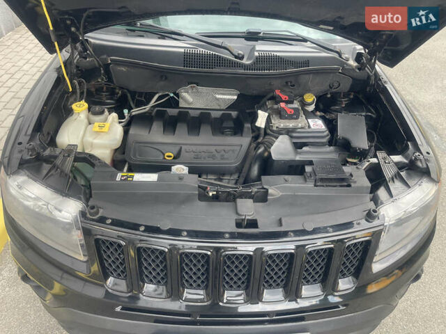 Чорний Джип Compass, об'ємом двигуна 2.36 л та пробігом 180 тис. км за 11200 $, фото 9 на Automoto.ua