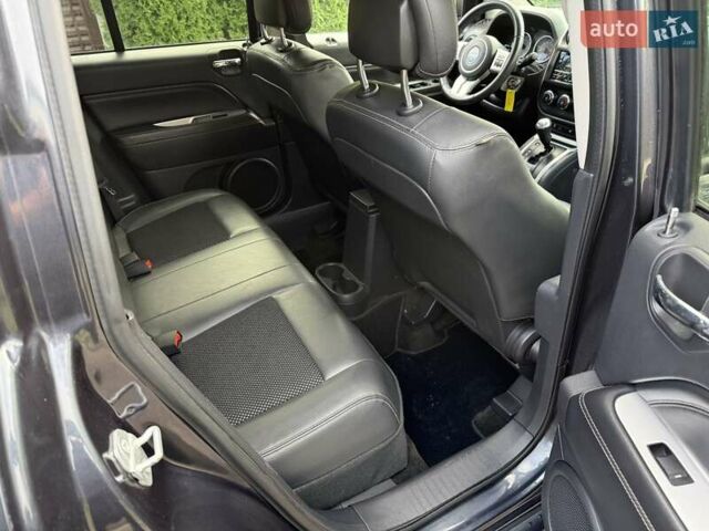 Чорний Джип Compass, об'ємом двигуна 2.36 л та пробігом 166 тис. км за 10900 $, фото 30 на Automoto.ua