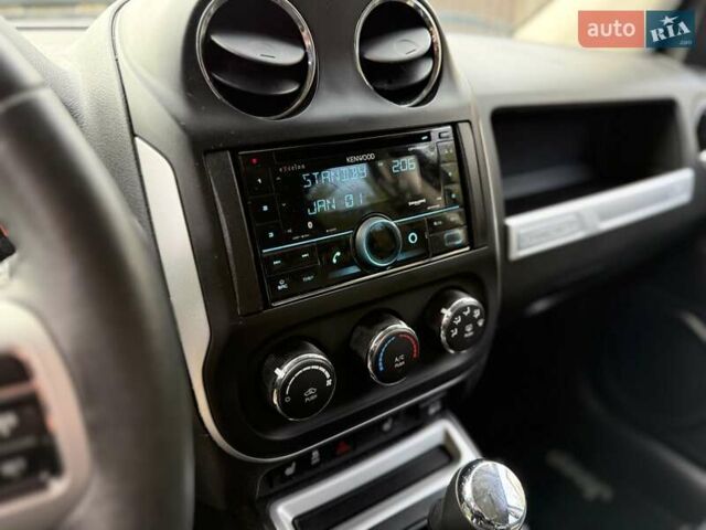 Чорний Джип Compass, об'ємом двигуна 2.36 л та пробігом 166 тис. км за 10900 $, фото 19 на Automoto.ua