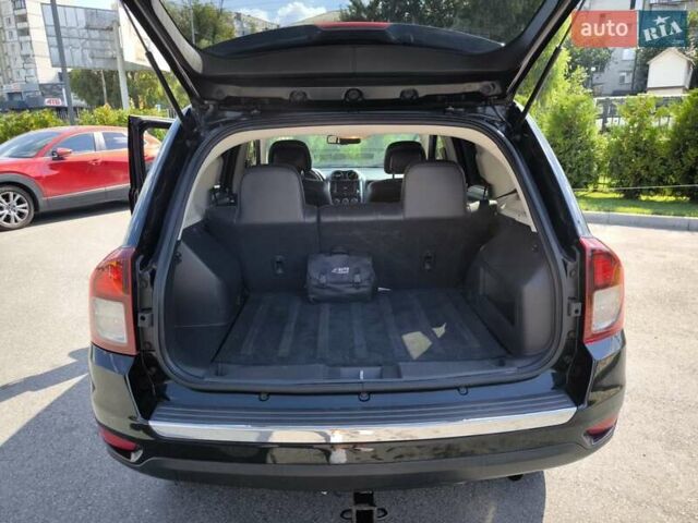 Черный Джип Компас, объемом двигателя 2.36 л и пробегом 173 тыс. км за 9990 $, фото 2 на Automoto.ua