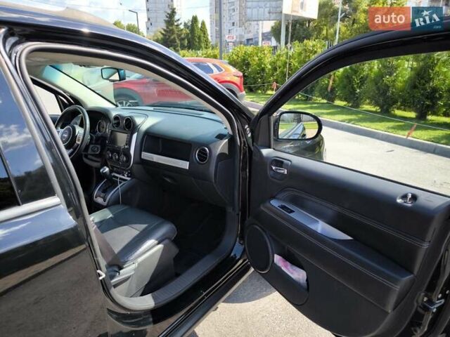 Черный Джип Компас, объемом двигателя 2.36 л и пробегом 173 тыс. км за 9990 $, фото 15 на Automoto.ua