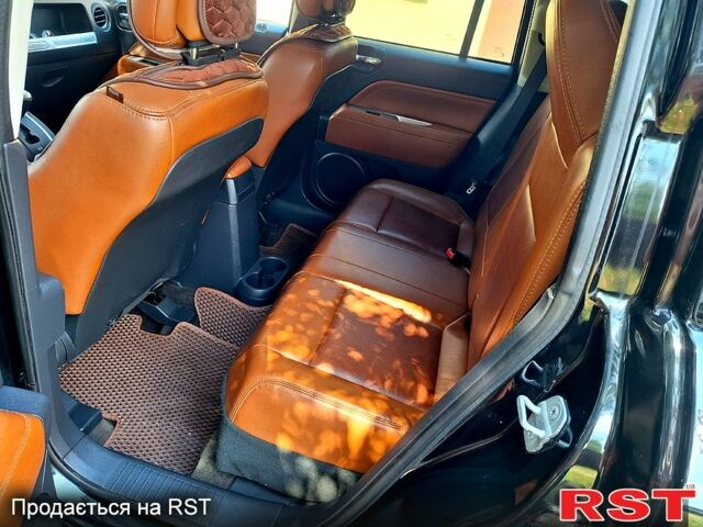 Черный Джип Компас, объемом двигателя 2.4 л и пробегом 166 тыс. км за 8500 $, фото 5 на Automoto.ua
