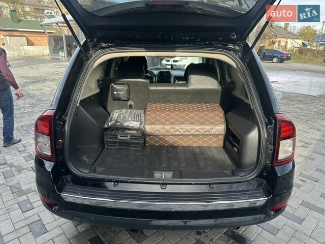 Черный Джип Компас, объемом двигателя 2.36 л и пробегом 259 тыс. км за 9100 $, фото 8 на Automoto.ua