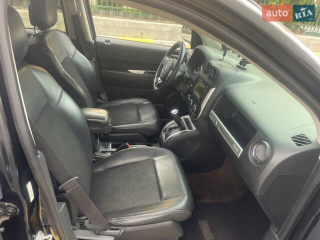 Чорний Джип Compass, об'ємом двигуна 2.36 л та пробігом 180 тис. км за 11200 $, фото 17 на Automoto.ua
