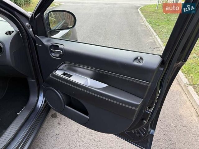 Чорний Джип Compass, об'ємом двигуна 2.36 л та пробігом 166 тис. км за 10900 $, фото 31 на Automoto.ua