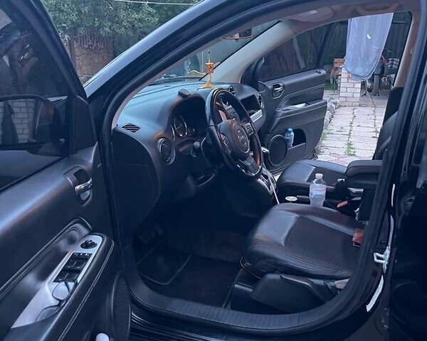 Черный Джип Компас, объемом двигателя 2.36 л и пробегом 176 тыс. км за 9500 $, фото 9 на Automoto.ua