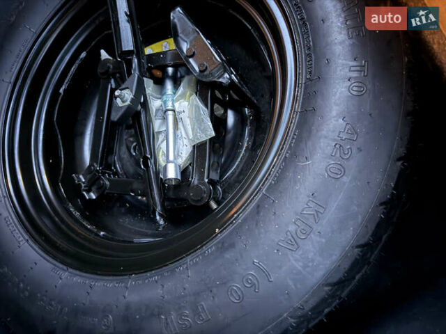 Черный Джип Компас, объемом двигателя 2.2 л и пробегом 146 тыс. км за 10900 $, фото 18 на Automoto.ua