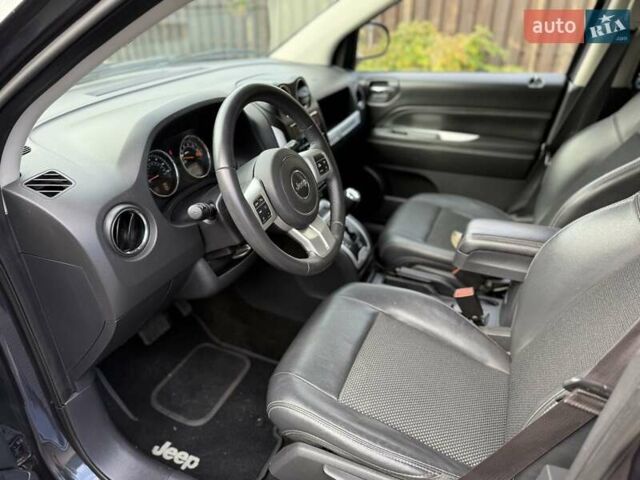 Чорний Джип Compass, об'ємом двигуна 2.36 л та пробігом 166 тис. км за 10900 $, фото 17 на Automoto.ua