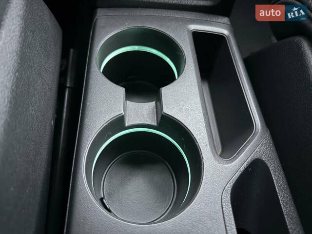 Черный Джип Компас, объемом двигателя 2.2 л и пробегом 146 тыс. км за 10900 $, фото 10 на Automoto.ua