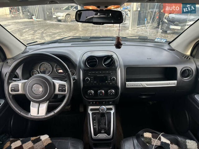 Черный Джип Компас, объемом двигателя 2.36 л и пробегом 259 тыс. км за 9100 $, фото 14 на Automoto.ua