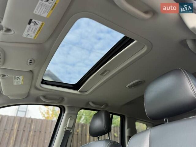 Чорний Джип Compass, об'ємом двигуна 2.36 л та пробігом 166 тис. км за 10900 $, фото 20 на Automoto.ua