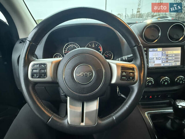 Черный Джип Компас, объемом двигателя 2.2 л и пробегом 146 тыс. км за 10900 $, фото 12 на Automoto.ua