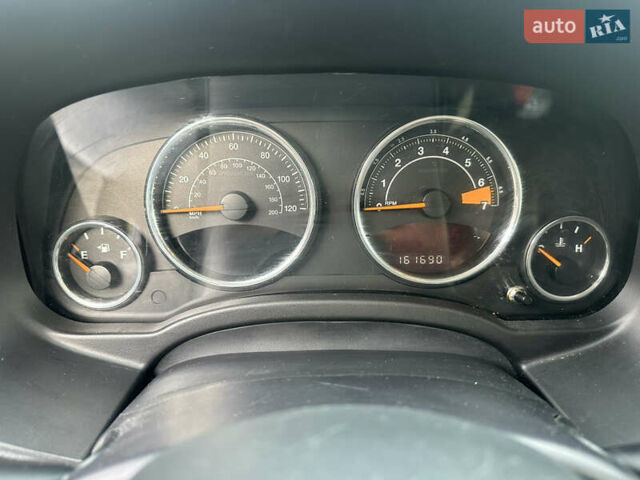 Черный Джип Компас, объемом двигателя 2.36 л и пробегом 259 тыс. км за 9100 $, фото 22 на Automoto.ua