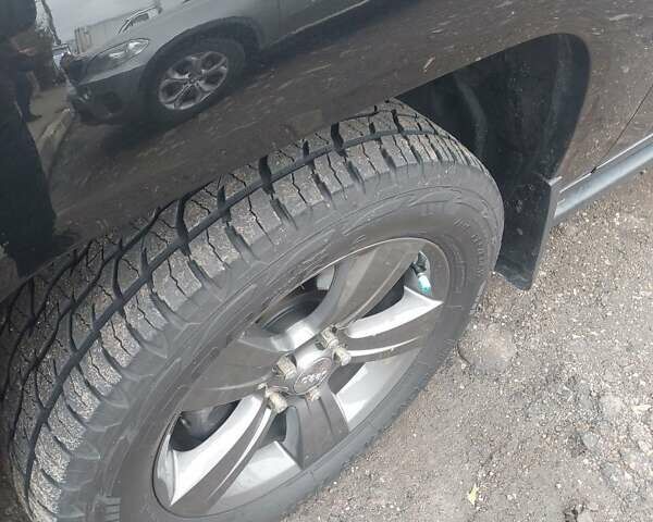 Черный Джип Компас, объемом двигателя 2.36 л и пробегом 176 тыс. км за 9500 $, фото 7 на Automoto.ua