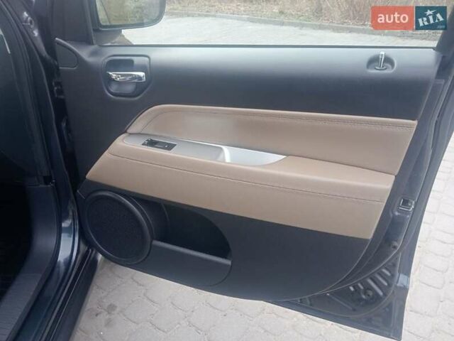 Чорний Джип Compass, об'ємом двигуна 2.36 л та пробігом 154 тис. км за 12900 $, фото 23 на Automoto.ua