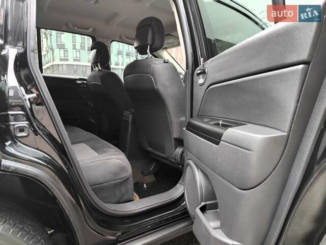 Чорний Джип Compass, об'ємом двигуна 2.4 л та пробігом 115 тис. км за 8990 $, фото 56 на Automoto.ua